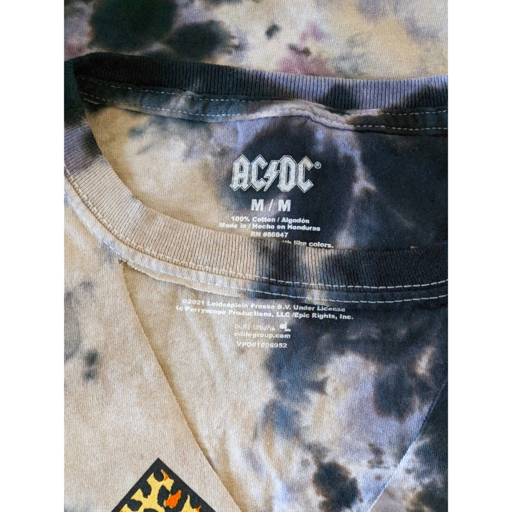 Women’s AC/DC Graphic Rocker T-shirt Size M Tie Dye Cut Out Collar Leopard Print - Picture 10 of 12